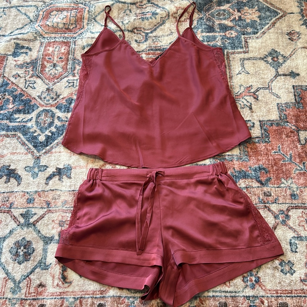 Sam Edelman Cami and Short Set - great condition - size L but fits like a M